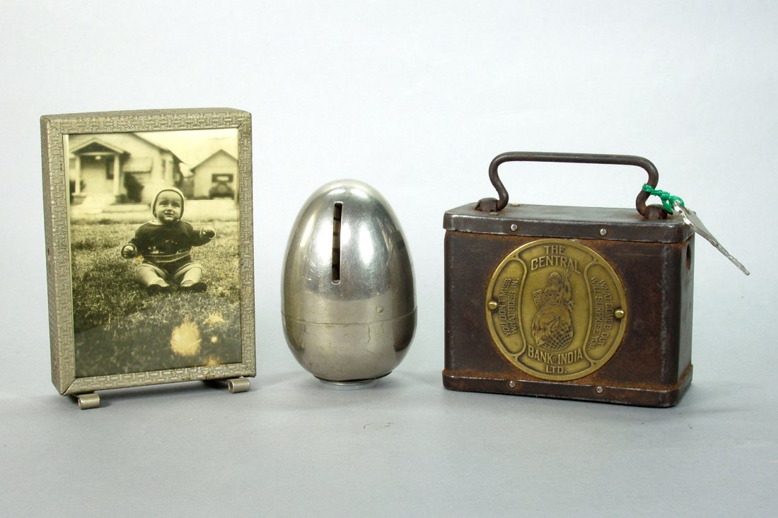Lot of 3 Bank Banks: Egg; Picture Frame; "The Central Bank of India" w/key