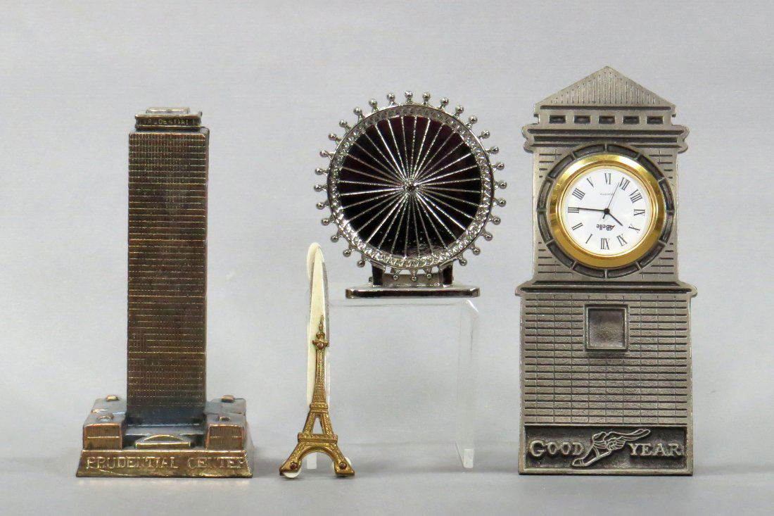Lot of 4 Souvenir Buildings (1 of 2)