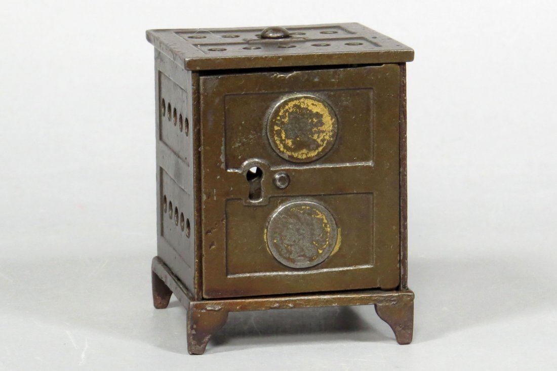 Dime Safe CI Still Bank (1 of 2)