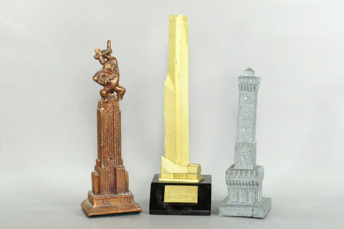Lot of 3 Souvenir Buildings (1 of 1)