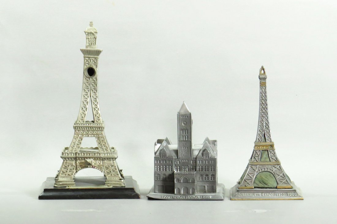 Lot of 3 Souvenir Buildings (1 of 1)