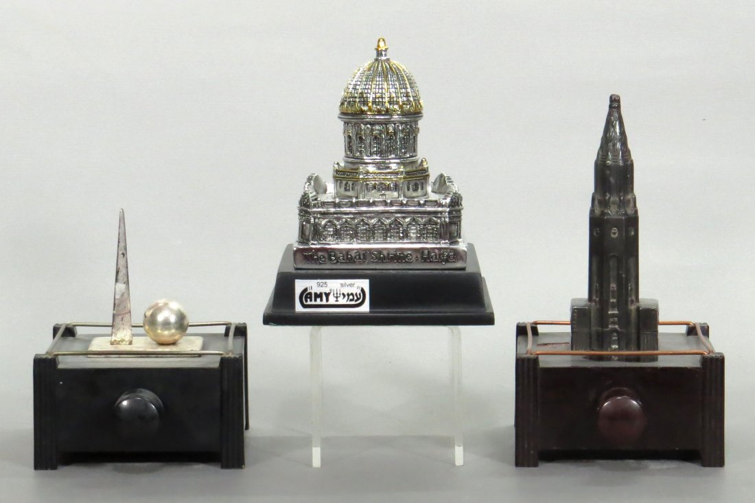 Lot of 3 Souvenir Buildings (1 of 1)