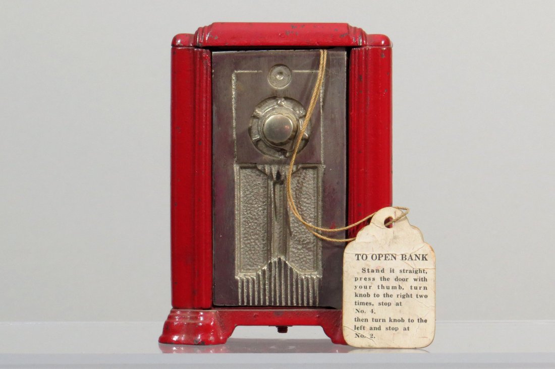 CI Upright Radio Bank (1 of 2)