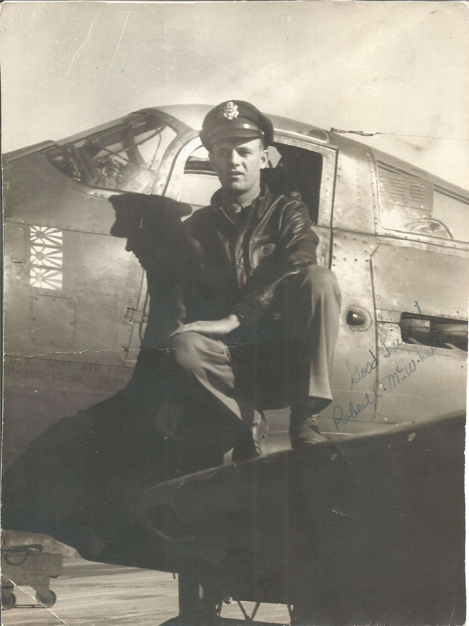 WW2 ace Mjr Robert McWherter memorabilia collection. (1 of 4)