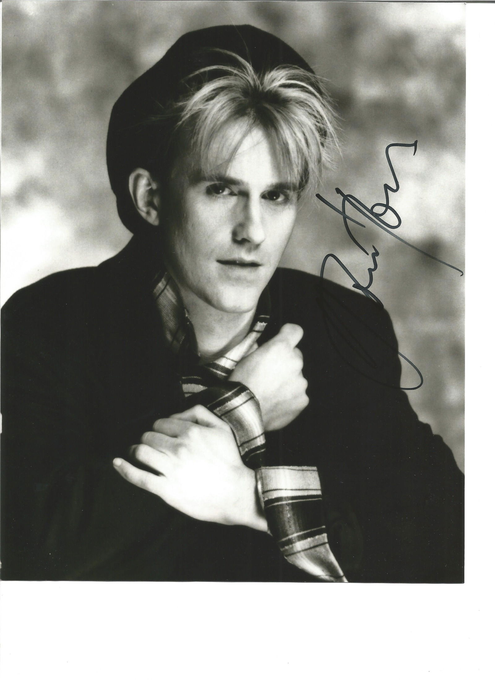 Howard Jones Singer Signed 8x10 Photo. Good Condition. (1 of 1)