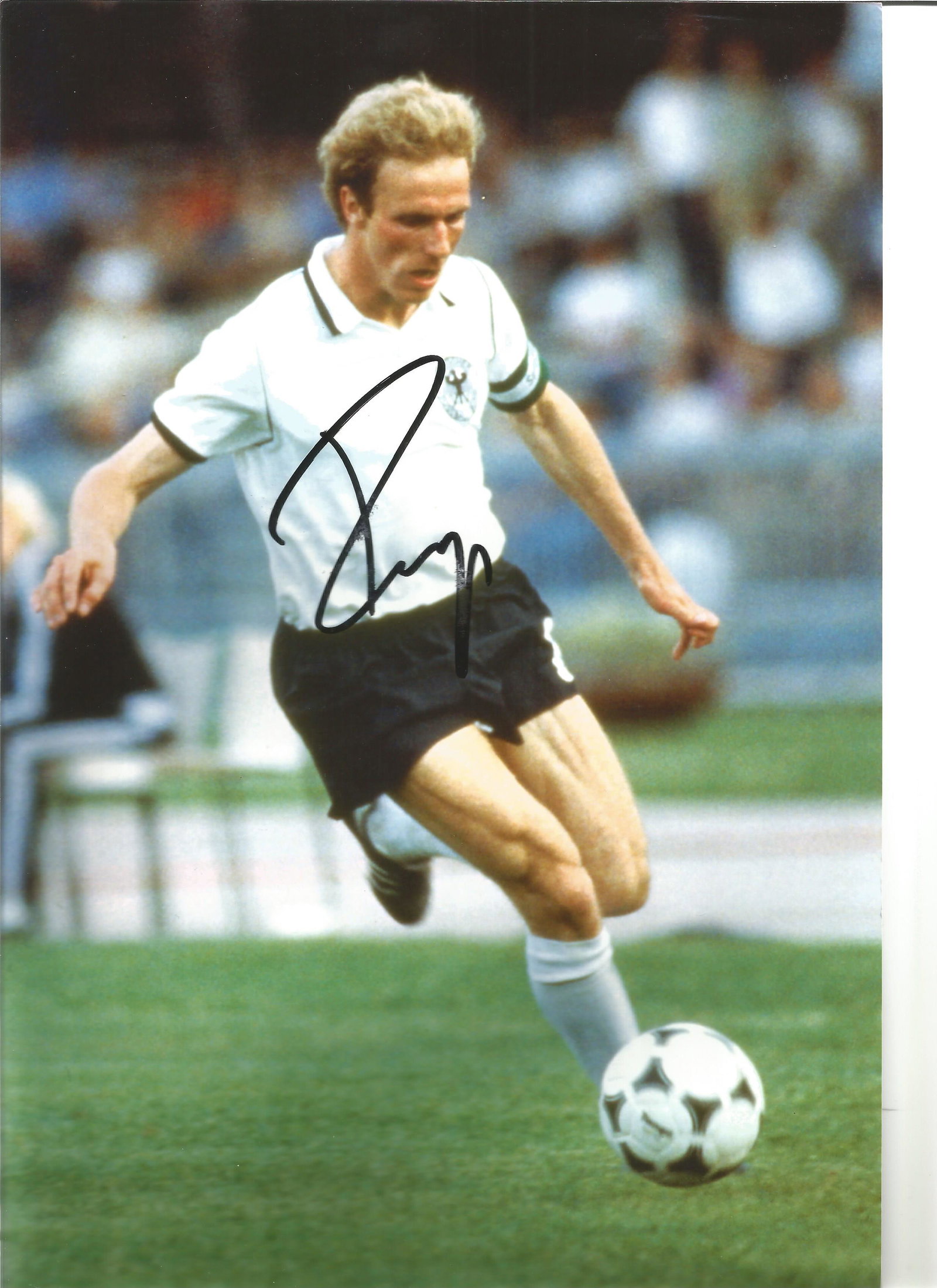 Karl-Heinz Rummenigge Germany Signed 12 x 8 inch: Karl-Heinz Rummenigge Germany Signed 12 x 8 inch football photo. Good Condition. All autographs are genuine hand signed and come with a Certificate of Authenticity. We combine postage on multiple winn