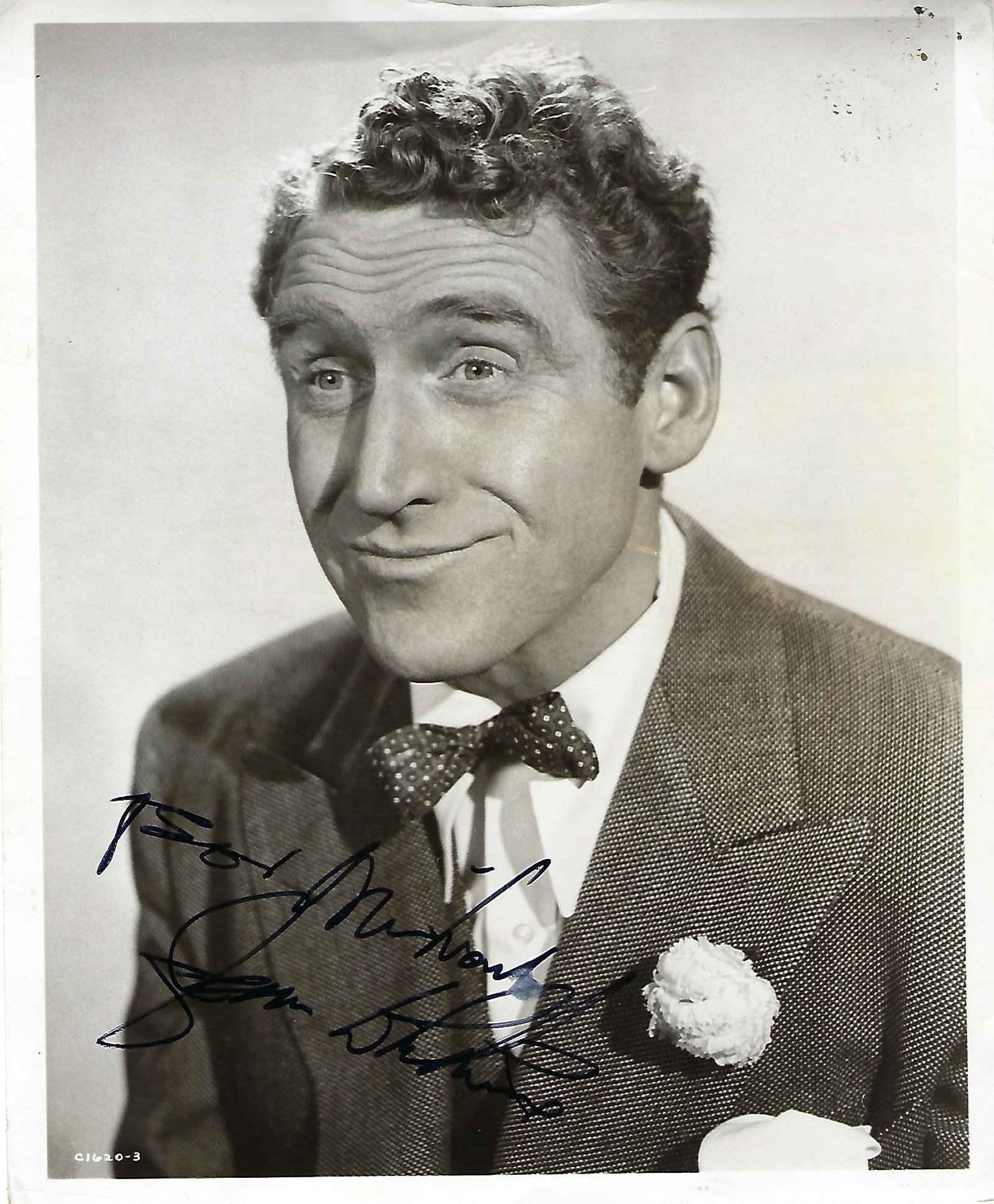 James Whitmore Signed photo black and white 10 x 8: James Whitmore Signed photo black and white 10 x 8 inch. Dedicated. Condition report out of 10, 5. Small smudge at top of 'h' running into inscription. Dirty specks at top right-hand corner, a few on 