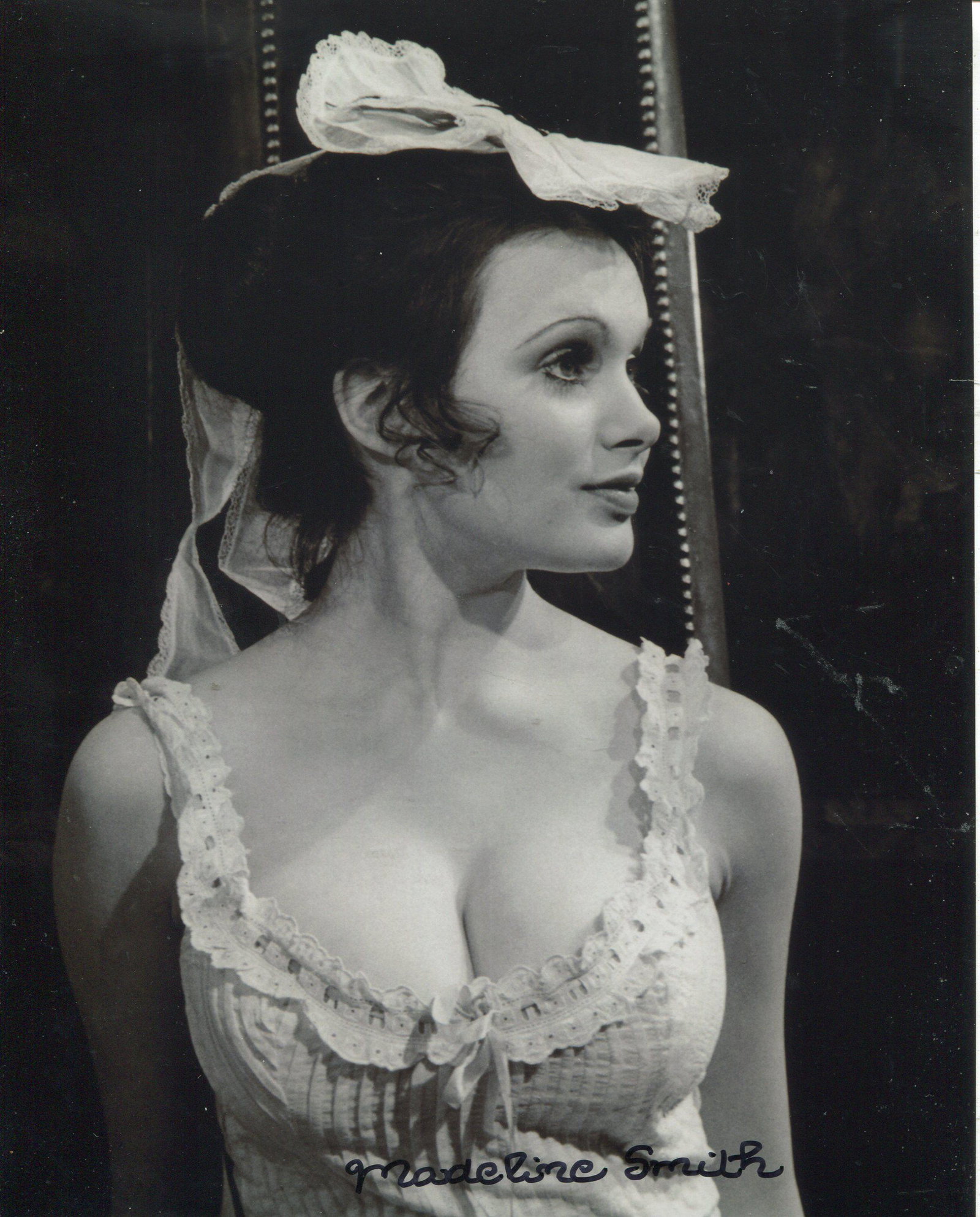 007 JAMES BOND actress Madeline Smith signed 8x10 movie (1 of 1)