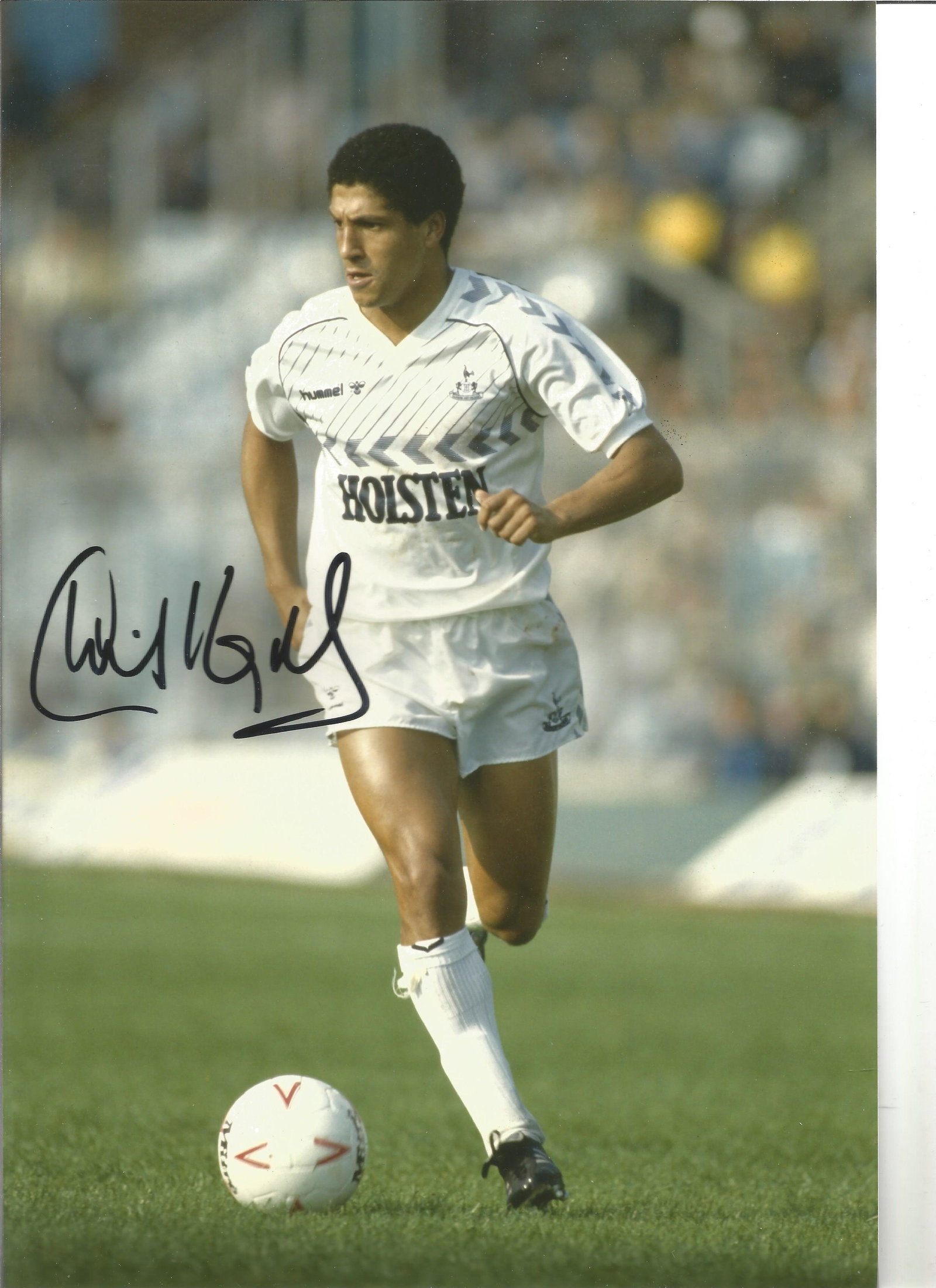 Football Chris Hughton signed 12x8 signed colour photo: Football Chris Hughton signed 12x8 signed colour photo pictured in action for Tottenham Hotspur. Robert David Keane (born 8 July 1980) is an Irish retired professional footballer who played as a forwa
