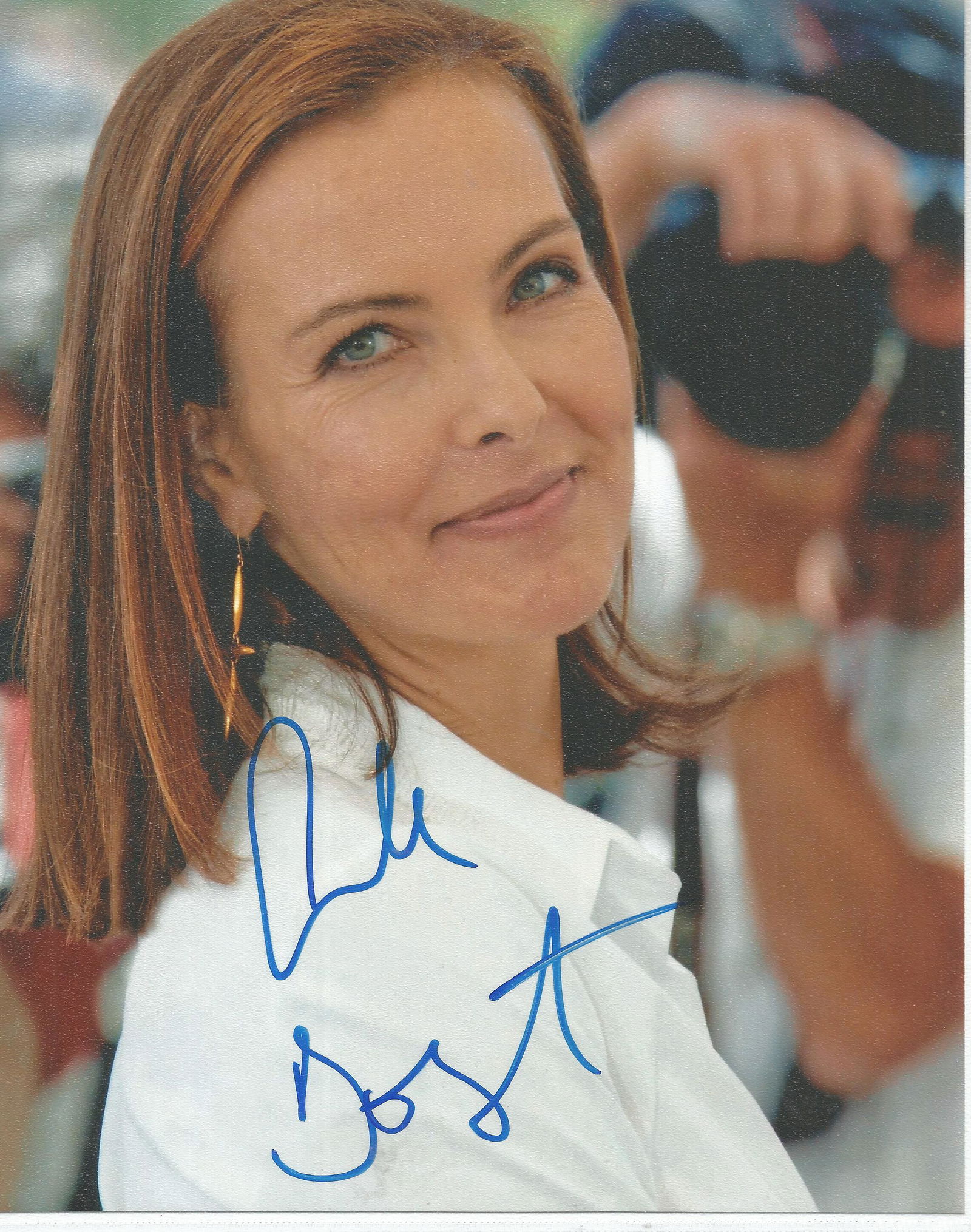 Carole Bouquet signed 10x8 colour photo. Good: Carole Bouquet signed 10x8 colour photo. Good Condition. All autographs are genuine hand signed and come with a Certificate of Authenticity. We combine postage on multiple winning lots and can ship wo