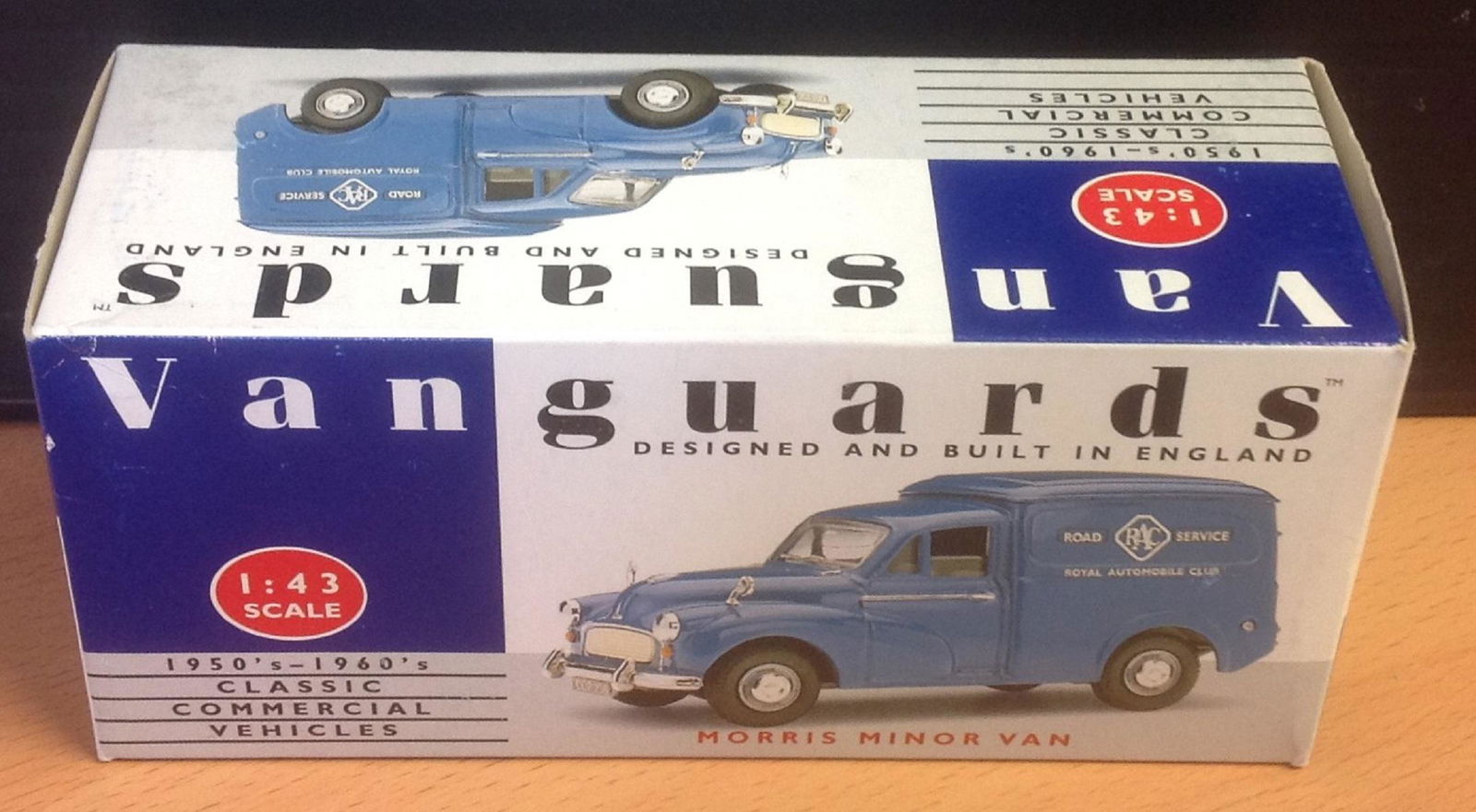 Vanguards model 1. 43 scale Morris Minor Van (1 of 1)
