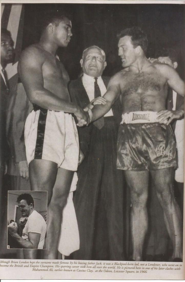 Boxing Brian London signed 6x4 black and white photo (1 of 1)