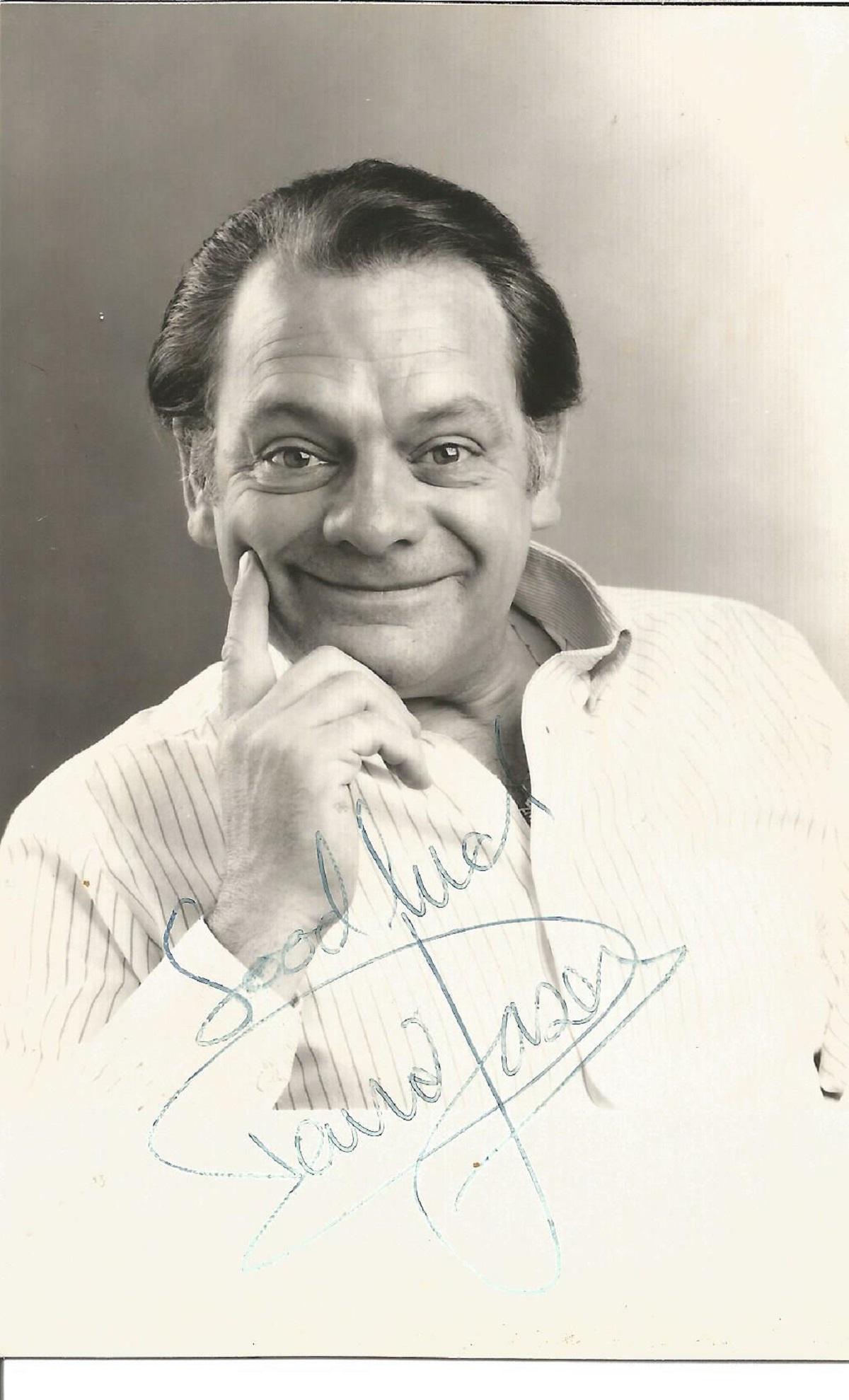 David Jason signed 6x4 black and white photo. Sir David: David Jason signed 6x4 black and white photo. Sir David John White OBE (born 2 February 1940), known professionally by his stage name David Jason, is an English actor, comedian, screenwriter and produ