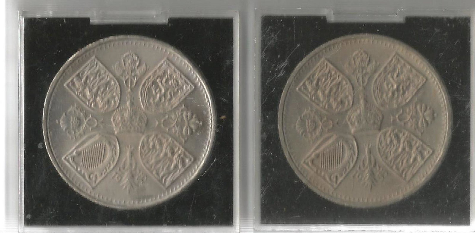 2 x Coronation Crown 1953 Queen Elizabeth II, (Queen on: 2 x Coronation Crown 1953 Queen Elizabeth II, (Queen on Horseback) both in a small Display Boxes. We combine postage on multiple winning lots and can ship worldwide. UK postage from £4.99, EU fr