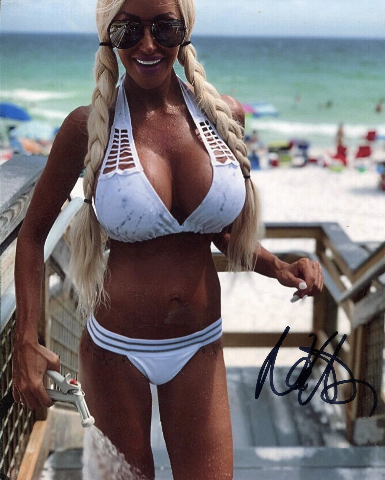 Playboy model Nanette Hammond signed 8x10 photo. Good: Playboy model Nanette Hammond signed 8x10 photo. Good condition. All autographs come with a Certificate of Authenticity. We combine postage on multiple winning lots and can ship worldwide. UK postage 