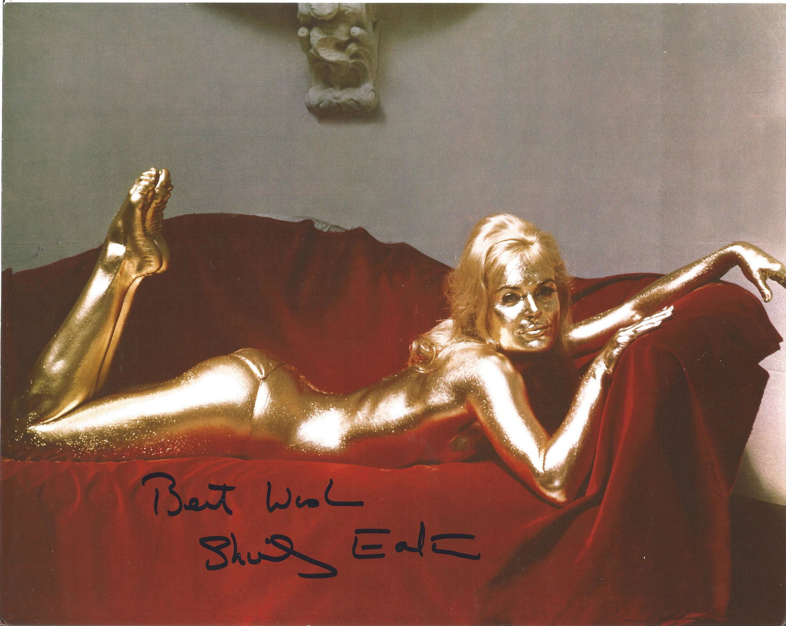 Shirley Eaton Handsigned 10x8 colour Photo. Eaton (1 of 1)