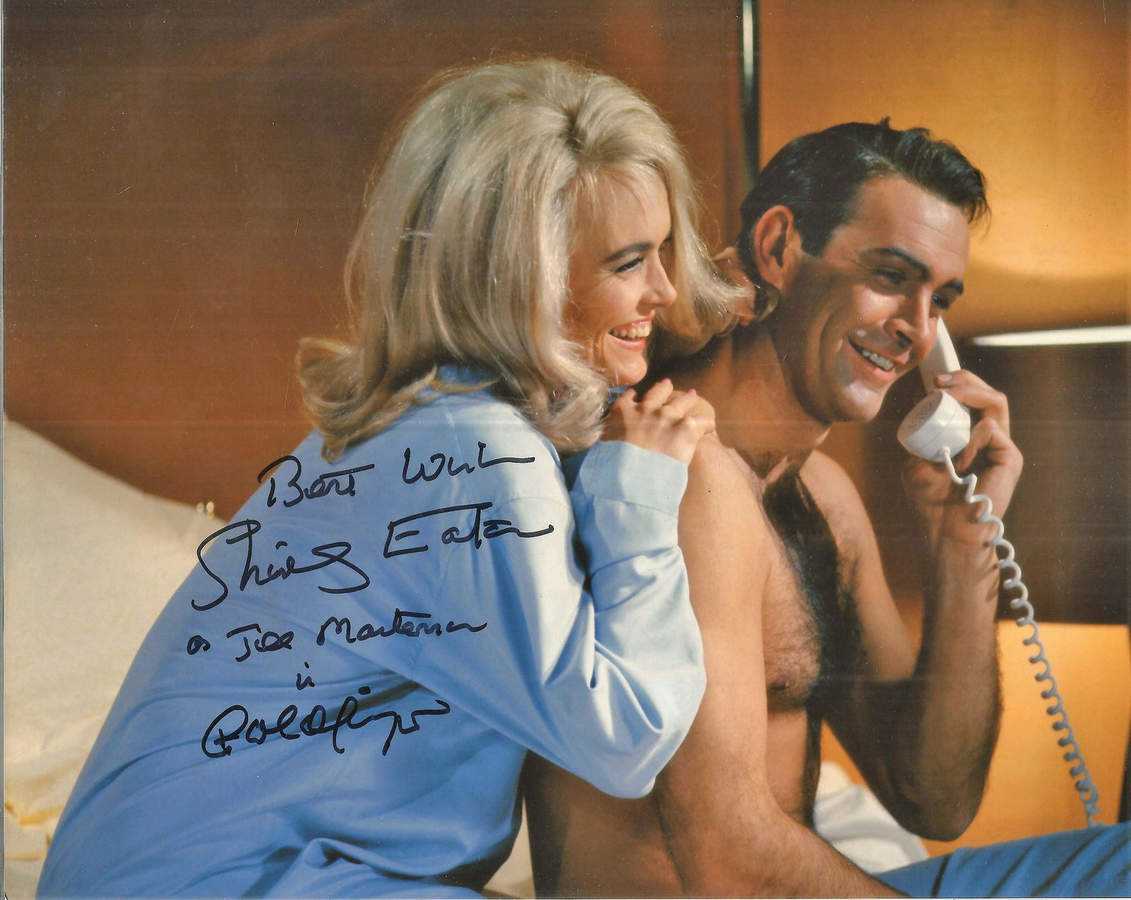 James Bond. Shirley Eaton Handsigned 10x8 Colour Photo, (1 of 1)
