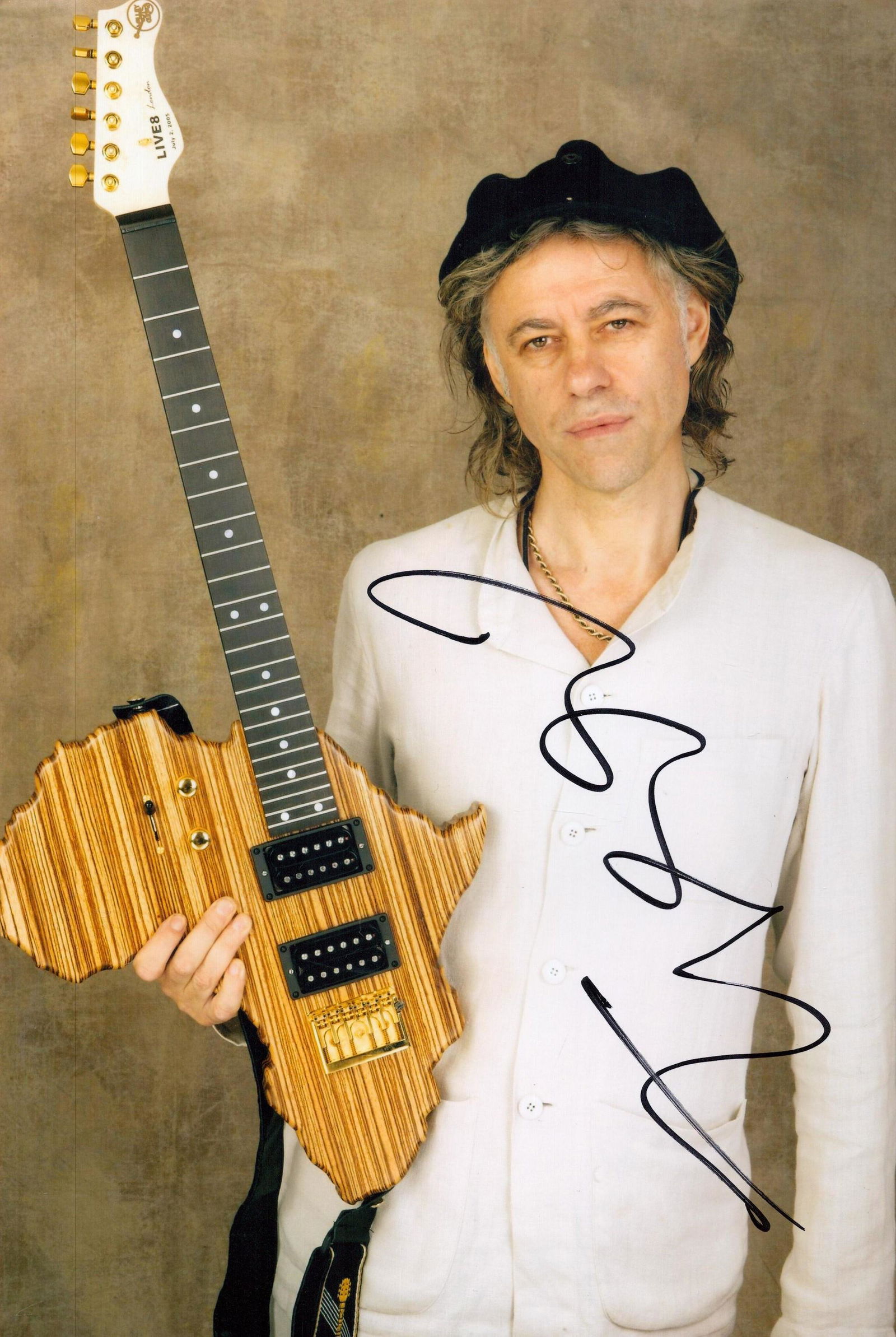 Bob Geldof signed 12x8 colour photo. Robert Frederick Zenon Geldof KBE