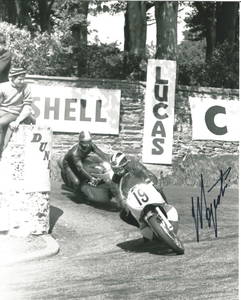 Giacomo Agostini signed 10x8 black and white photo. Giacomo Agostini ( born 16 June 1942) is an