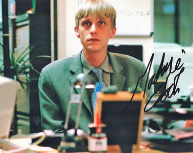 Actor, Mackenzie Crook signed 10x8 colour photograph. Crook (born 29 September 1971) is an English: Actor, Mackenzie Crook signed 10x8 colour photograph. Crook (born 29 September 1971) is an English actor, comedian, director and writer. He is known for playing Gareth Keenan in The Office, Ragetti