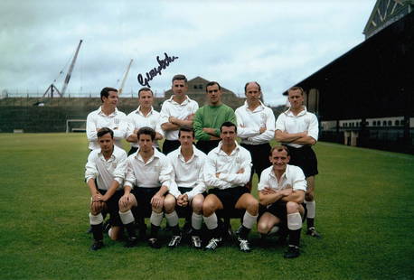 Football Autograph GEORGE COHEN 12 x 8 photo Col, depicting a stunning image showing Cohen and his: Football Autograph GEORGE COHEN 12 x 8 photo Col, depicting a stunning image showing Cohen and his Fulham teammates posing for a team photo during a photo-shoot at Craven Cottage prior to the 1961 62