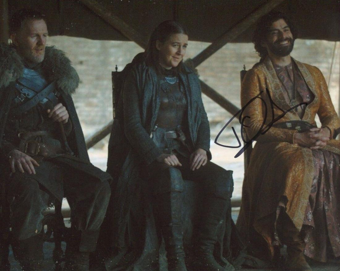 Game of Thrones 8x10 scene photo signed by actor Toby Osmond 10x 8 inch colour picture. All (1 of 1)