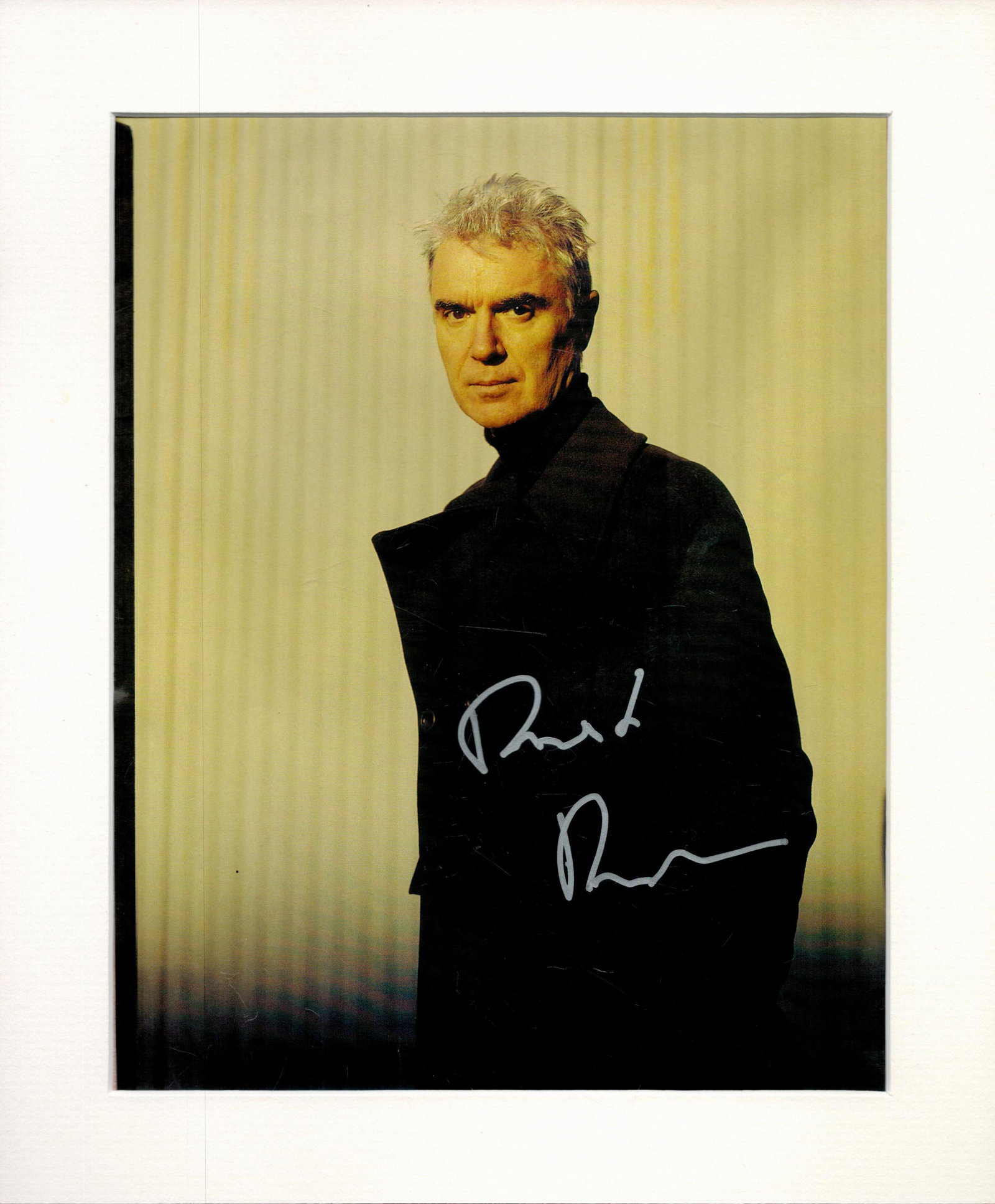 David Byrne signed 12x10 overall mounted colour magazine photo. Good Condition. All autographs: David Byrne signed 12x10 overall mounted colour magazine photo. Good Condition. All autographs come with a Certificate of Authenticity. We combine postage on multiple winning lots and can ship worldwi