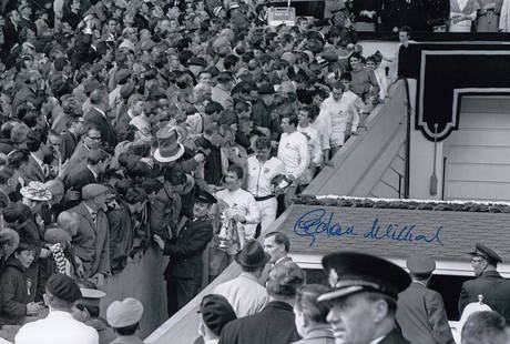 Football Autographed Graham Williams 12 X 8 Photo: B/W, Depicting West Bromwich Albion Captain: Football Autographed Graham Williams 12 X 8 Photo: B/W, Depicting West Bromwich Albion Captain Graham Williams Leads His Team Down The Wembley Steps, Fa Cup In Hand, Following A Memorable 1-0 Victory