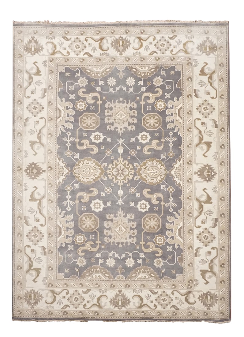 8X10 Red Hereke Tufted Pure Silk Area Rug, 1000 KPSI: Hand-knotted, vegetable dyed wool pile on a cotton foundation. New 9'2" x 11'11" Origin: India Condition: Excellent Field Color: Gray-Blue Border Color: Beige Accent Colors: Light-Brown, Brown, Gray, 