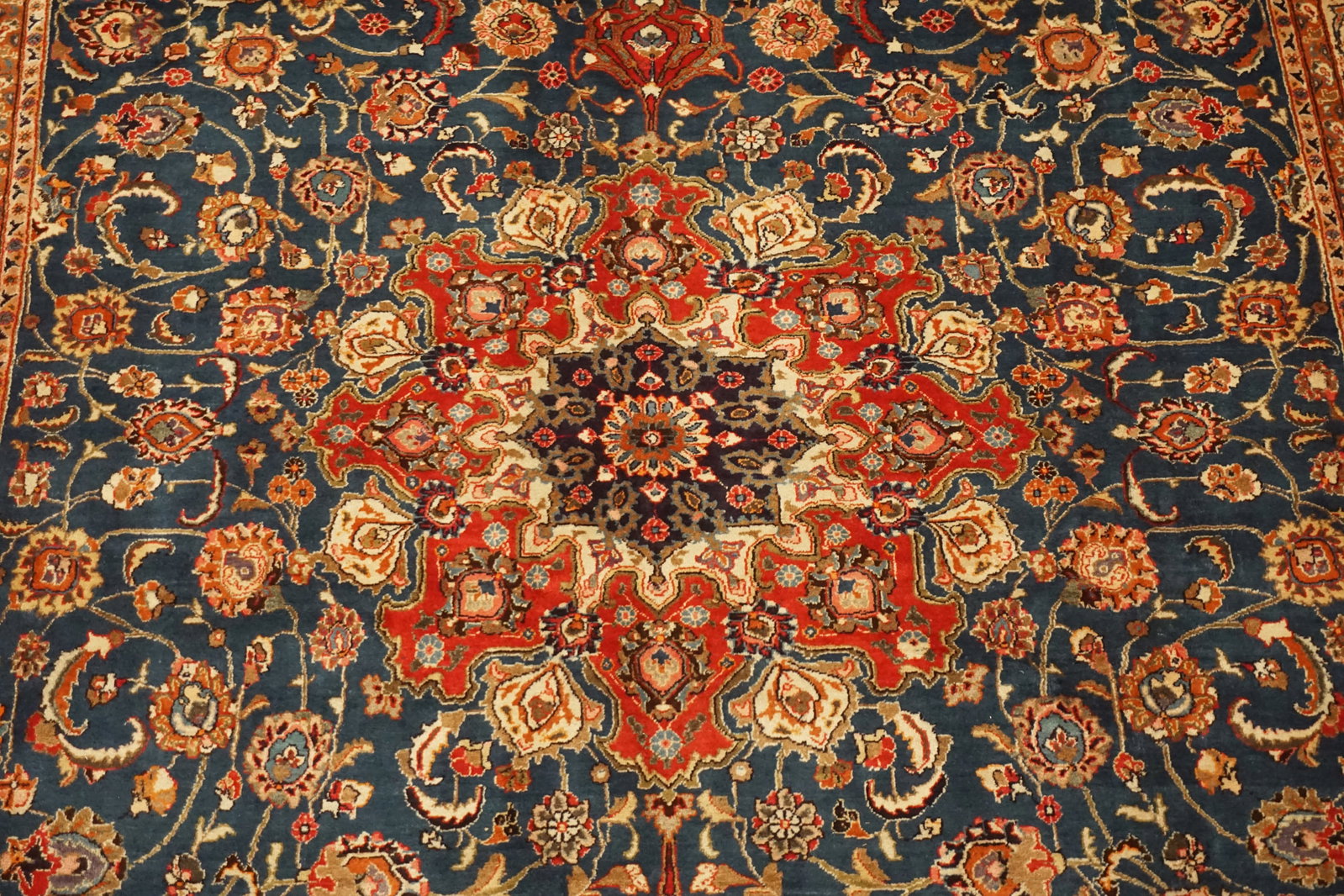 10X14 Fine Persian Isfahan Area Rug, circa 1960 - 4