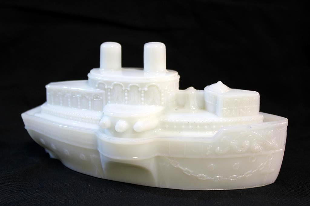 10 Antique USS Maine Battleship Milk Glass Dish
