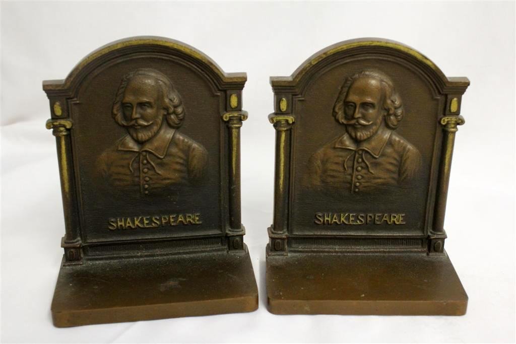 Bradley & Hubbard Shakespeare Bust Bookends: Pair of Cast Iron Bookends. Marked B&H on the back for Bradley & Hubbard Antique Early 1900's. Both With Busts of William Shakespeare on them. Measuring 6” tall.