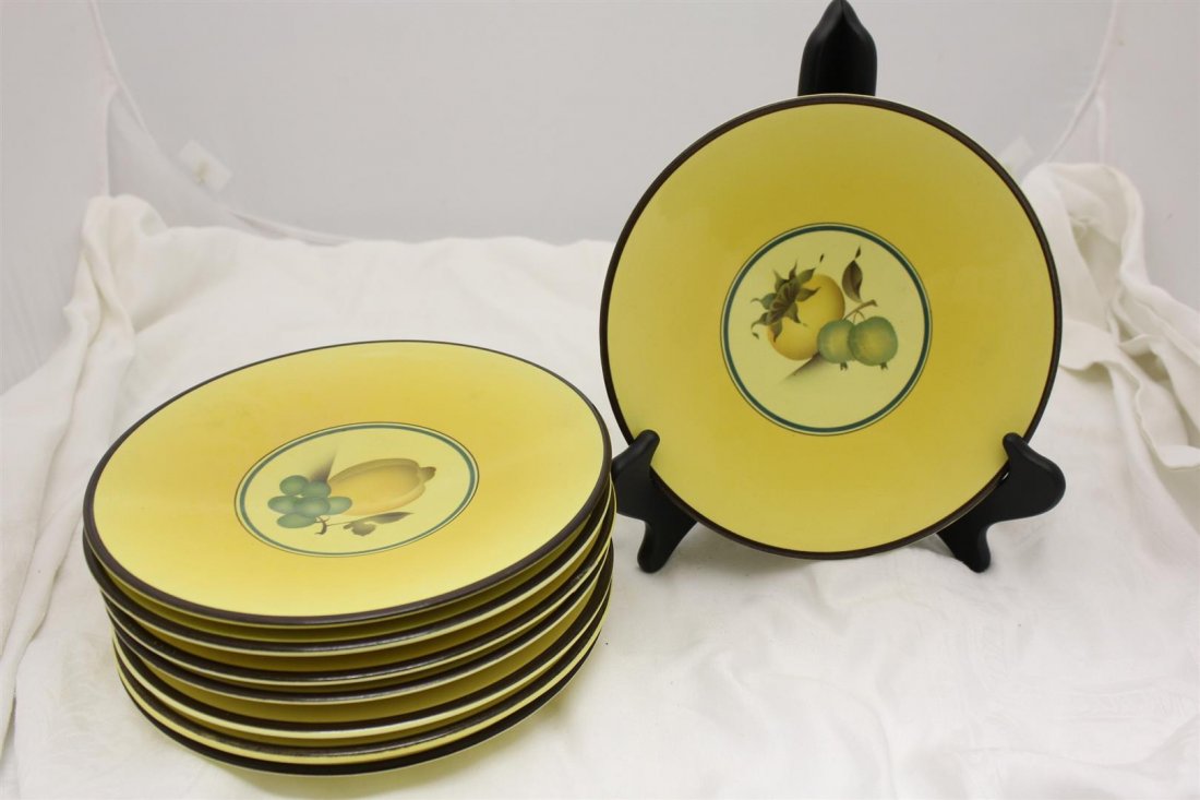 8 KF Aluminia Copenhagen Faience Fruit Plates Art Deco: Set of 8 Aluminia Plates. Marked on reverse with impressed KF in Square. Copenhagen Faience company Art Deco style Fruit Plates. Each decorated with different types of fruits on them. 8-1/4”