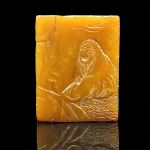 An Old Yellow Soapstone Seal: An Old Yellow Soapstone Seal, Late Qing period , size: 3.3 X 2.1 X 1.6 CM