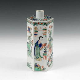 Fine Old Chinese famille Verti Wucai Hexagonal Vase