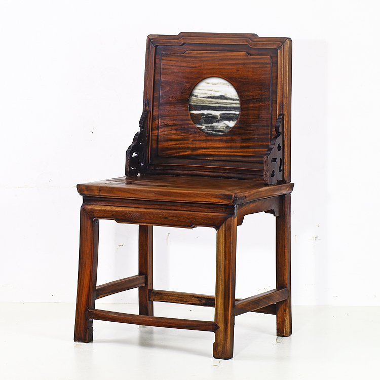 Fine Old Chinese Hardwood Arm Chair: Fine Old Chinese Hardwood Arm Chair , Late Qing Period , seating height: 49 CM , seating size: 55 X 43 CM , total height: 95 CM
