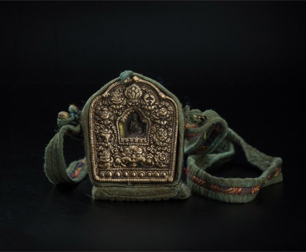 Antique Bronze Tibetan Portable Buddha Niche (1 of 6)