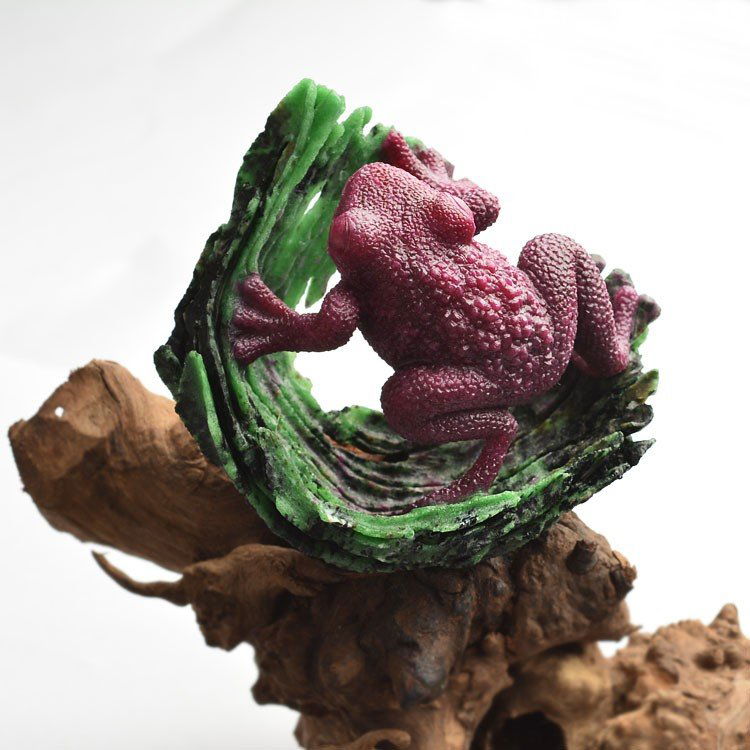 Rare Fine Chinese Natural Ruby Frog  Carving (1 of 7)