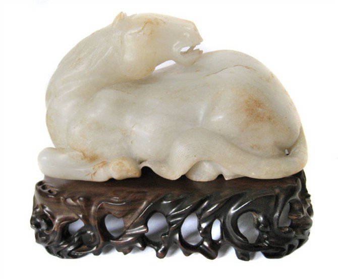 Fine Large Antique Chinese White Jade Carved Horse (1 of 10)