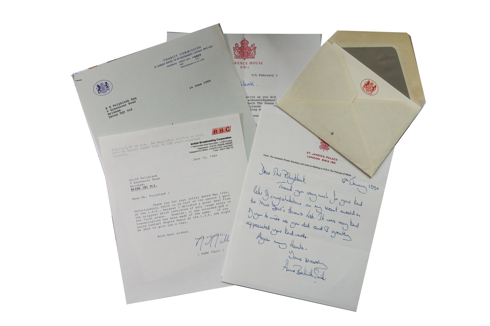 Autograph Collection.- Miscellaneous: Autograph Collection.- Miscellaneous A very large collection of signed letters and photographs from mostly British politicians, televisions producers and musicians including: Sir John Gielgud, Gordon