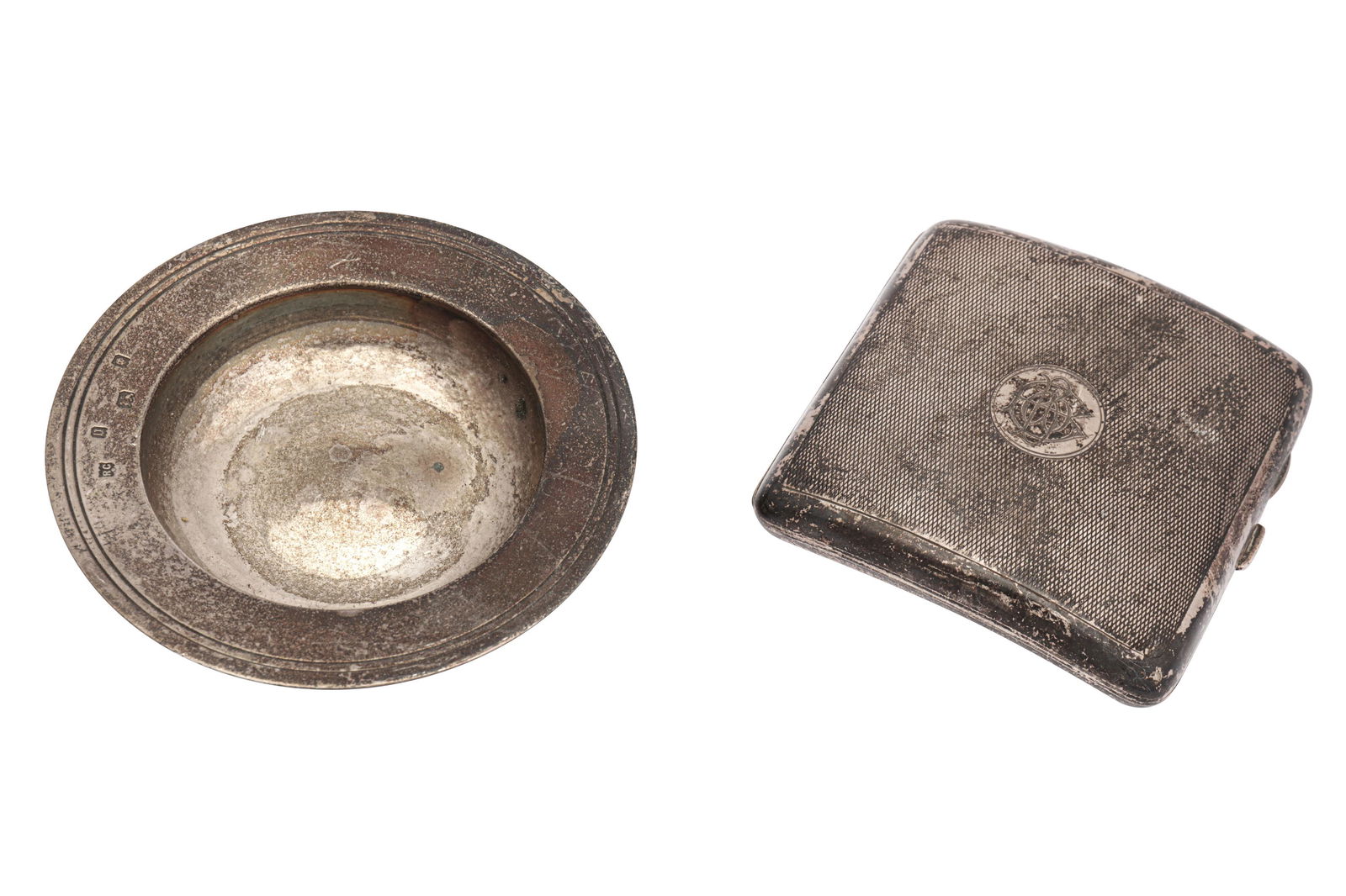 A mixed group of sterling silver: A mixed group of sterling silver Comprising a George V cigarette case, engine turned, Birmingham 1916 by A. Zimmerman, inscribed March 30th 1917, and George V ashtray, London 1935 by Richard Comyns. (