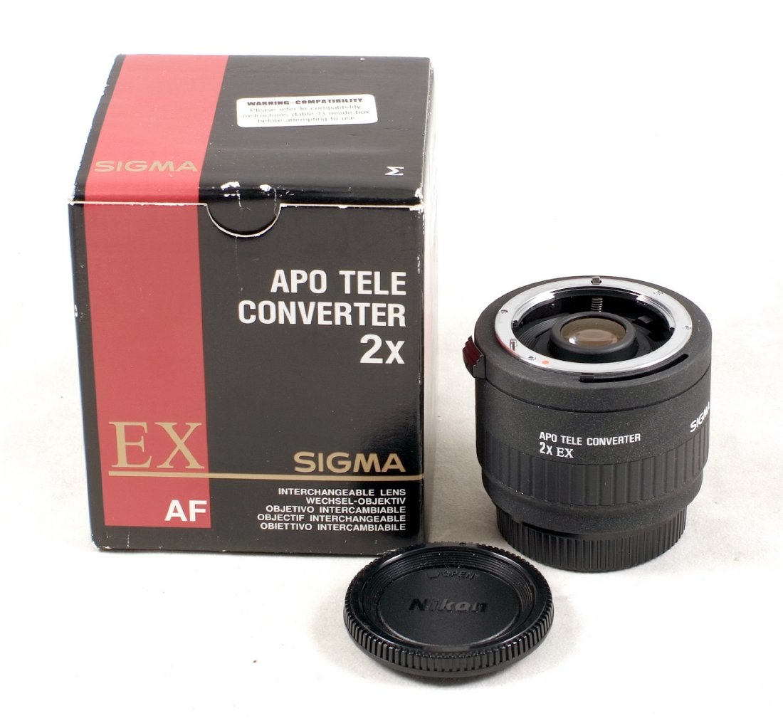 Nikon Fit Sigma EX 2x APO D Converter for Telephoto: Nikon Fit Sigma EX 2x APO Converter D for Nikon AF Telephoto Lenses. Signs of light use, tested OK on Nikon DSLR.
