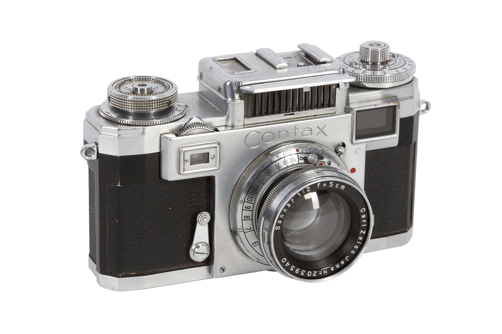 A Zeiss Ikon Contax IIIa Rangefinder Camera: A Zeiss Ikon Contax IIIa Rangefinder Camera Serial No: F.28187 Body: G-VG Shutter: working Lens: Carl Zeiss Jena 5cm f/2 Sonnar (2039540) G- light haze