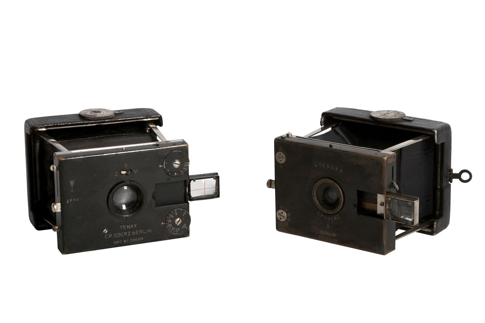 A Pair Of C P Goerz Tenax Strut Folding Cameras May 05 21 Chiswick Auctions In United Kingdom