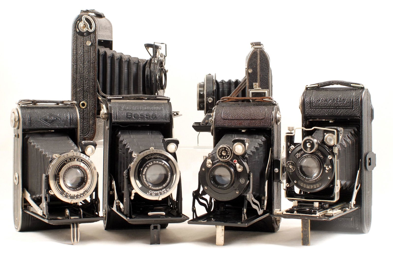 Group of Folding Cameras. (1 of 3)
