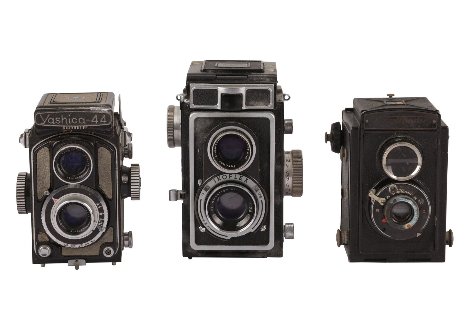 A Selection of TLR Cameras (1 of 4)