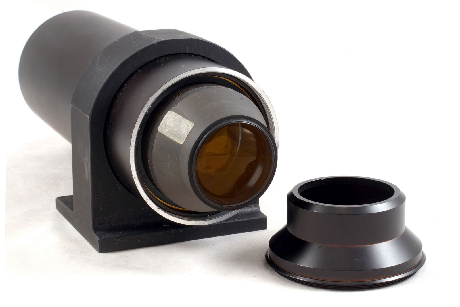 A LARGE Carl Zeiss 125mm f2.8 S-Planar Lens.: A LARGE Carl Zeiss 125mm f2.8 S-Planar Lens. #2584460. Originally designed for high quality, industrial use such as macro printing IC (integrated circuit) boards etc. No apertures, rear mount or focus