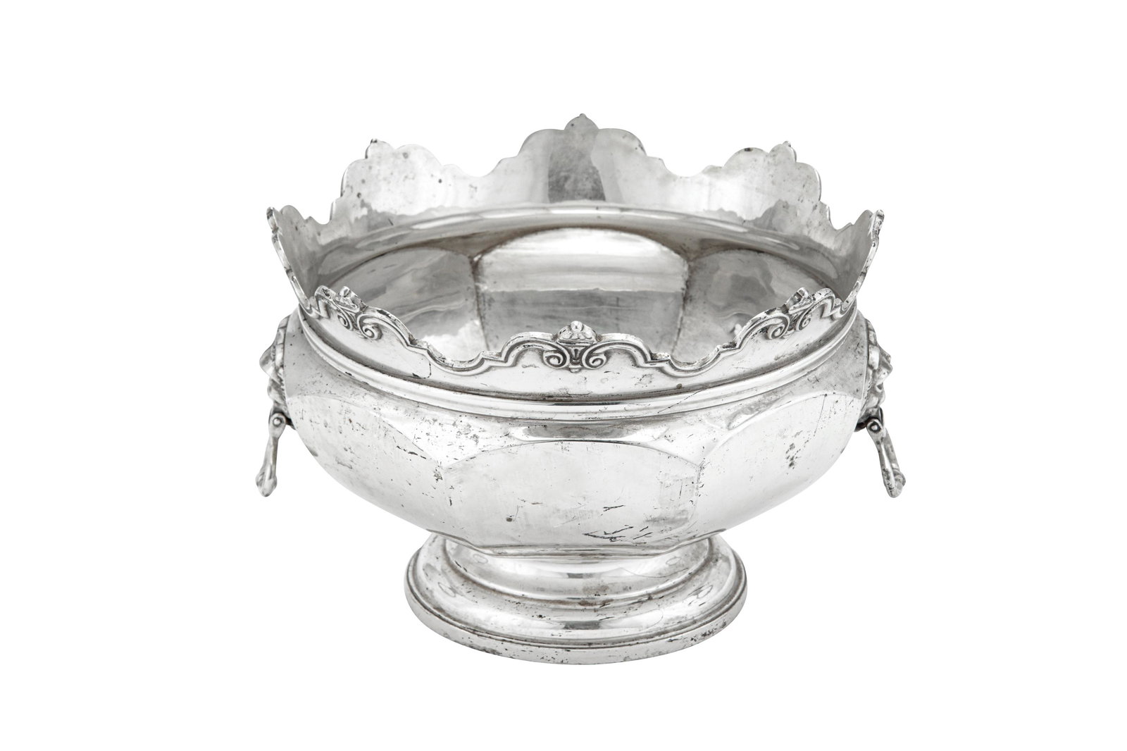 An Edwardian sterling silver twin handled bowl, (1 of 3)