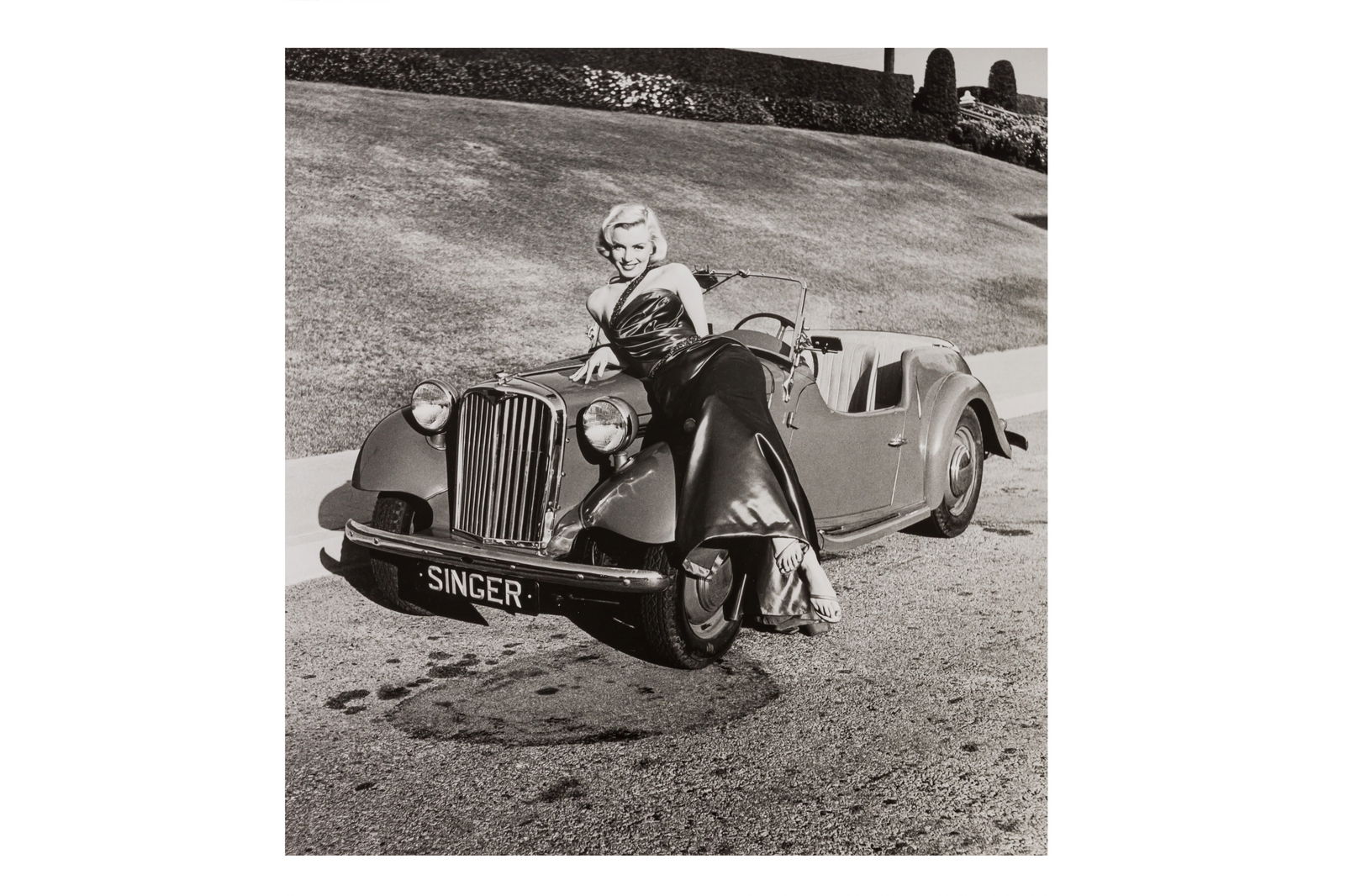 Frank Worth (1923-2000): Frank Worth (1923-2000) MARILYN MONROE ON THE SET OF 'HOW TO MARRY A MILLIONAIRE', 1953. Silver gelatin print, printed later, image size 405 x 380mm, sheet size 505 x 410mm, with the photographers' es