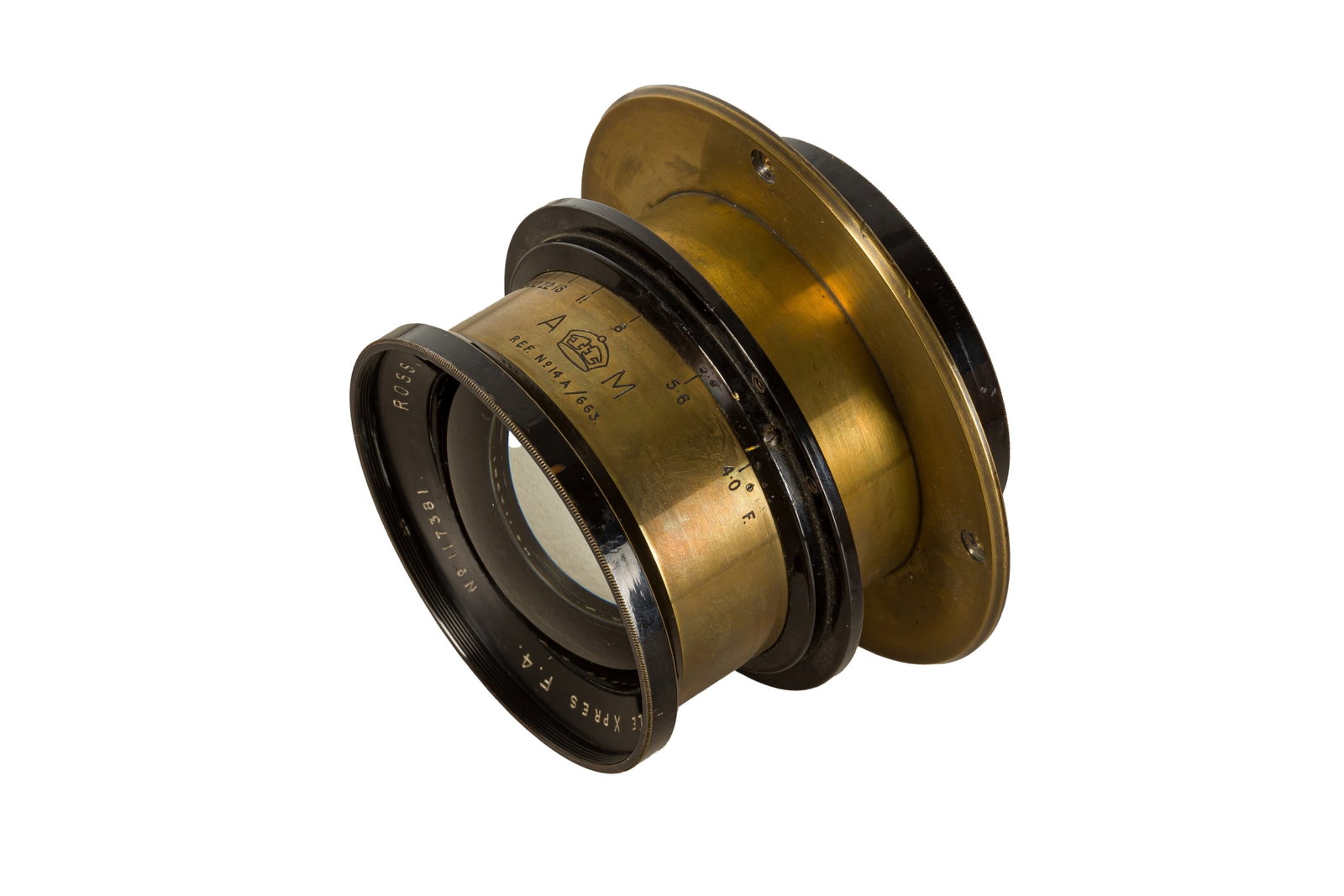 An Air Ministry Ross London 10" f/4 Wide Angle Xpres Lens: An Air Ministry Ross London 10" f/4 Wide Angle Xpres Lens Serial No: 117381 Body: VG Optics: some small coating marks to front and rear element otherwise VG Job No: 14A/633